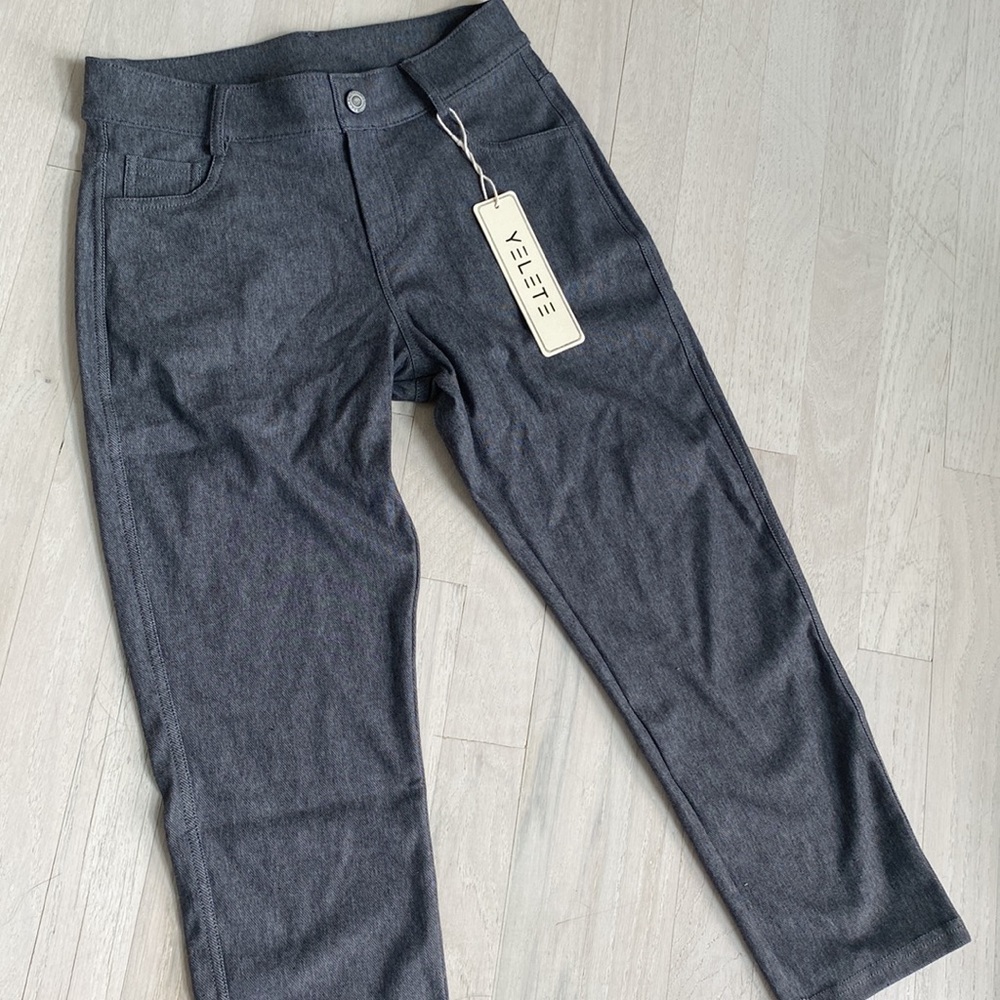 NWT Yelete cropped jeggings
